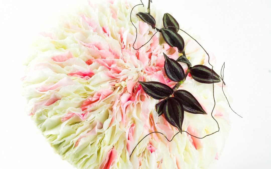 Glamelia, a composite bouquet. Learn. DIY. Step by step glamelia.